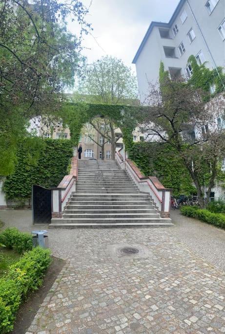 Exquisite Berlin Apartment Exterior foto